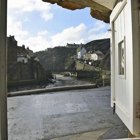 Holiday home The Anchorage Staithes